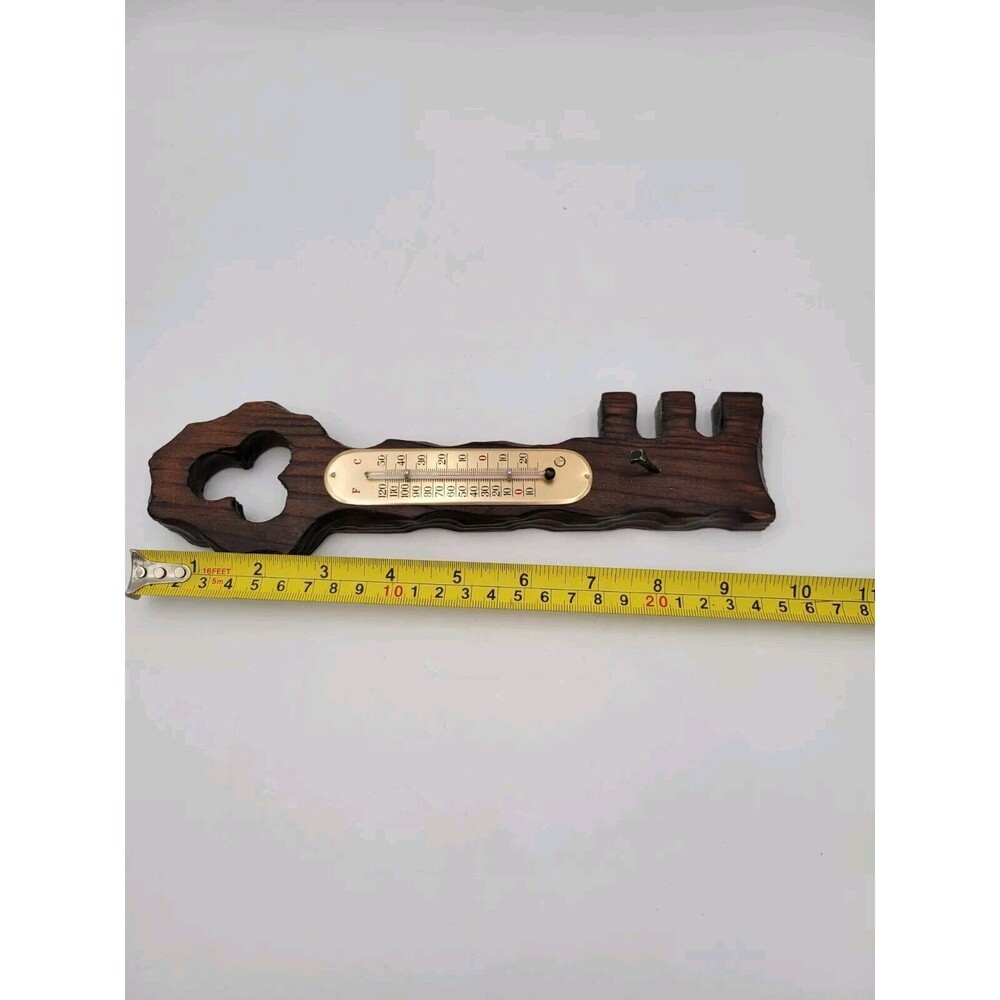 Vintage Key Shaped Thermometer‎ And Key Holder Made In Spain Wood Carved - Picture 4 of 5
